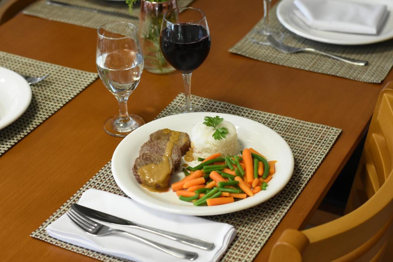 Figueiras Hotel & Eventos Sao Miguel d'Oeste エクステリア 写真